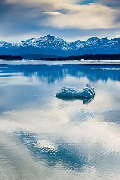 Small block of floating ice. Argentino Lake. Los Glaciares National Park. Patagonia. Argentina. South America