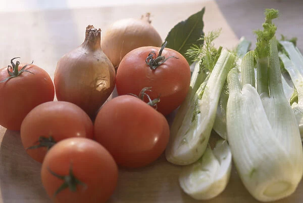 Tomatoes, onions and fennel