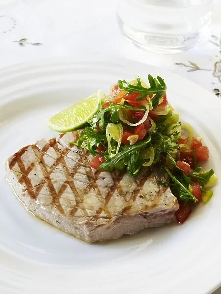 Tuna steak with salsa