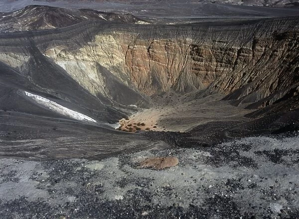 USA, California, Death Valley National Park, Ubehebe volcano, dormant crater