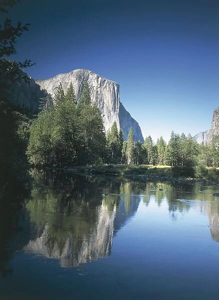 USA, California, Yosemite National Park, (UNESCO World Heritage List, 1984). El Capitan Mountain and Mirror Lake