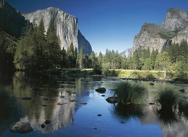 USA, California, Yosemite National Park, (UNESCO World Heritage List, 1984). El Capitan Mountain and Mirror Lake