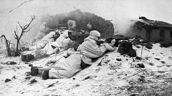 World war 2, battle of stalingrad, soviet automatic riflemen southwest of stalingrad, february 1943