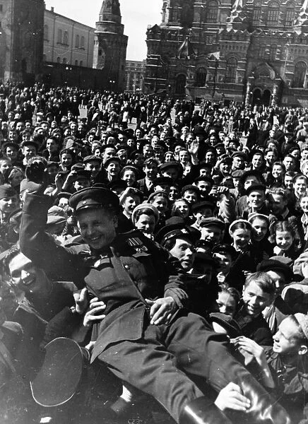 World war 2, victory celebrations in red square, may 9, 1945