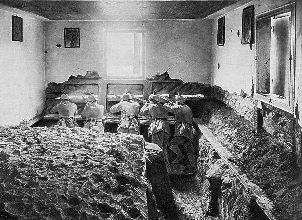 World War I 1914-1918: Eastern Front. German soldiers in a defensive position in