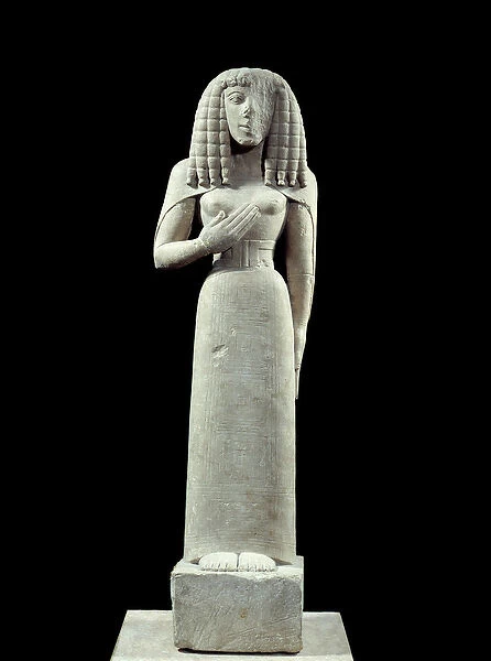 Greek art: feminine statuette called 'Lady of Auxerre'in limestone