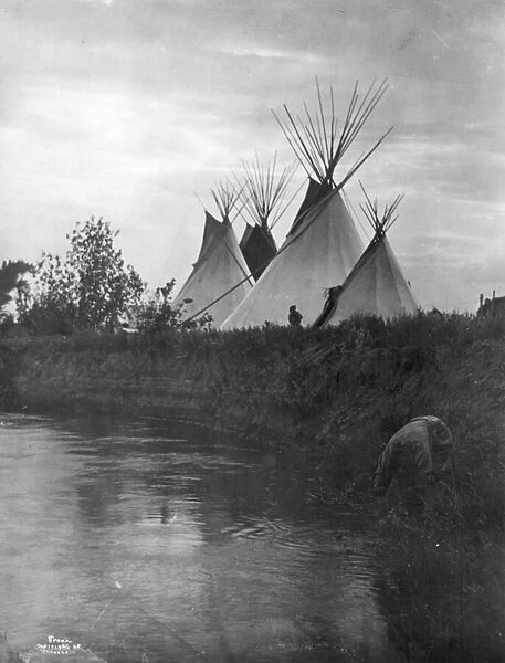 Beyond the Little Bighorn, 1908 (b  /  w photo)