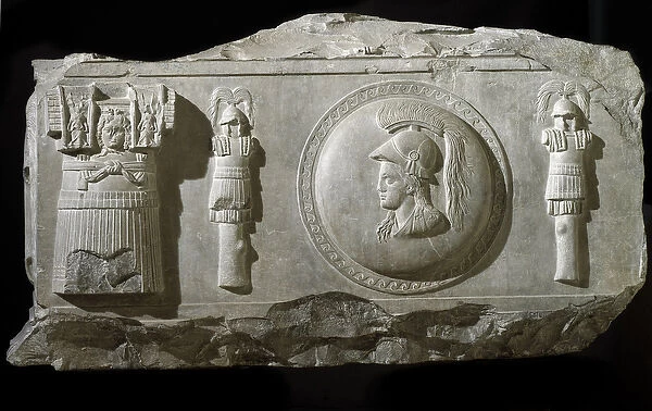 Marble relief fragment from the Plaza de la Consolazione in Rome, 1st century BC