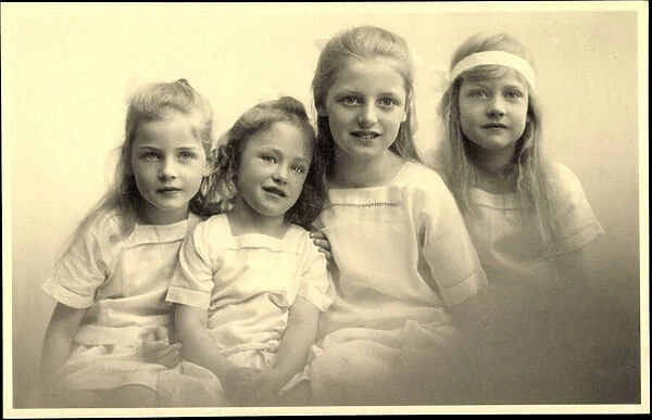 Photo Ak Maria, Adelgunde, Eleonora, Dorothea of Bavaria (b  /  w photo)