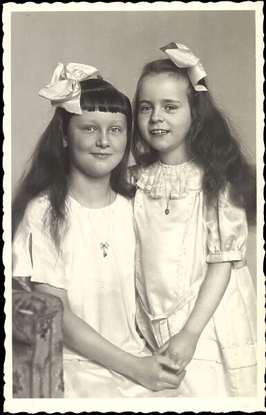 Photo Ak stepdaughter and daughter Sieglinde the princess zur Lippe (b  /  w photo)