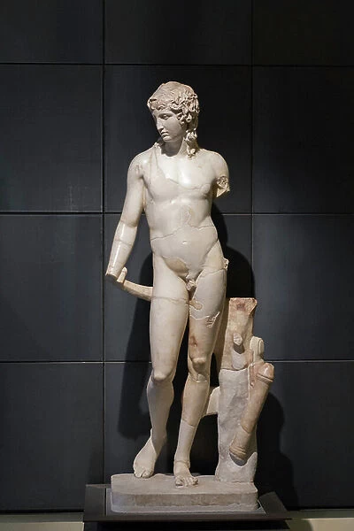 Statue of Eros or Thanatos (marble)