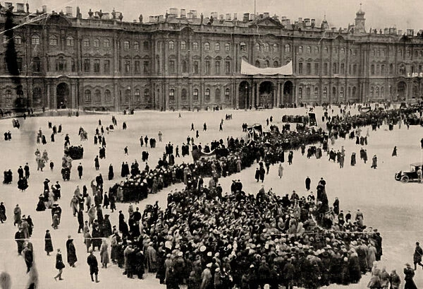Demonstrators gather in front of the Winter Palace in Petrograd, 1917