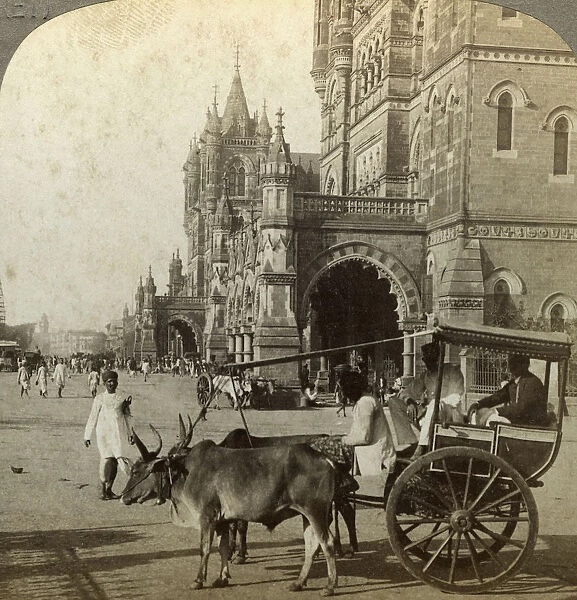 Ekka, outside Victoria Station, Bombay, India, c1900s(?). Artist: Underwood & Underwood