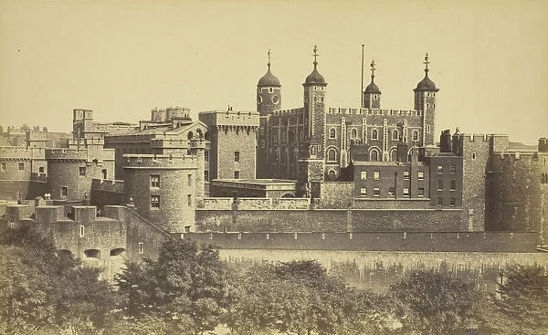 The Tower of London, 1850-1900. Creator: Unknown