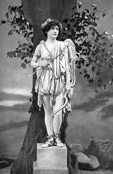 Unity Moore (1894-1981), Irish actress, 1911-1912. Artist: Alfred Ellis & Walery