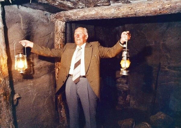 Former Iron stone miner Jim Easton, 84, was one of the last to leave Skinningrove mine
