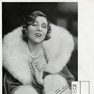 Advertisement for Yvonne Printemps perfume by Isabey