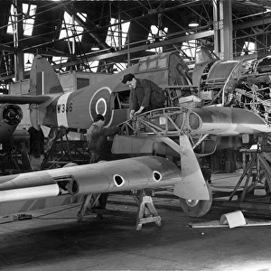 Hawker Hurricane IIC MW336 under construction