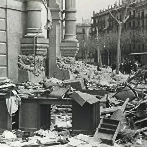 SPAIN. Barcelona. Spanish Civil War. Corner Balmes-Gran