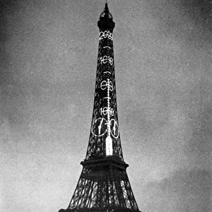 The Thermometer on the Eiffel Tower, 1934