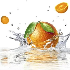 Orange splashing into water, artwork F007 / 8277