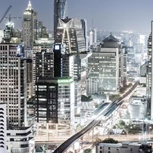 Bangkok skyline showing the Skytrain and Chit Lom, Sukhumvit and Ploen Chit areas