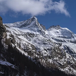 The Bec de Montchair, 3554 m, and Cime de Breuil, 3419 m, Gran Paradiso National Park