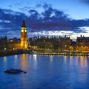 Big Ben (the Elizabeth Tower) and Westminster Bridge at dusk, London, England, United Kingdom