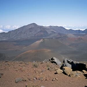 Couple on rim of Haleakala volcano