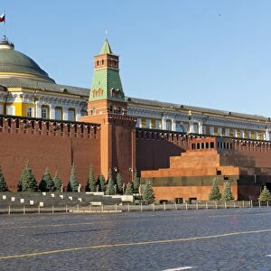 Lenins Tomb and the Kremlin Walls, Red Square, UNESCO World Heritage Site, Moscow