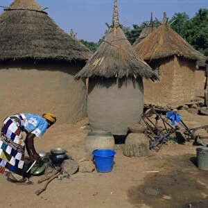 Mud village, huts, Mandi region, Mali, Africa