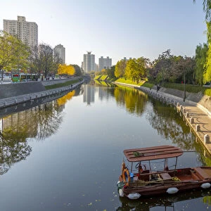 View of moat and City wall of Xi an, Shaanxi Province, Peoples Republic of China