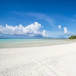 White sand beach on a little island in the lagoon of Wallis, Wallis and Futuna, Pacific