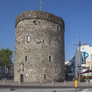 Ireland, County Waterford, Waterford City, Reginalds Tower, oldest complete building