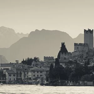 Italy, Veneto, Lake District, Lake Garda, Malcesine, lakeside town view