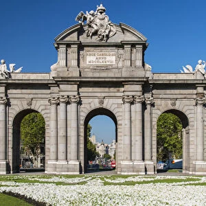 Puerta de Alcala, Plaza de la Independencia, Madrid, Comunidad de Madrid, Spain