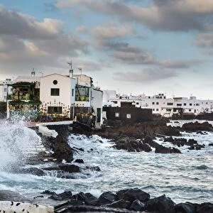 Rough sea, Punta de Mujeres, Lanzarote, Canary Islands, Spain