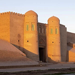 Uzbekistan, Khiva, an entrance to Khiva old town