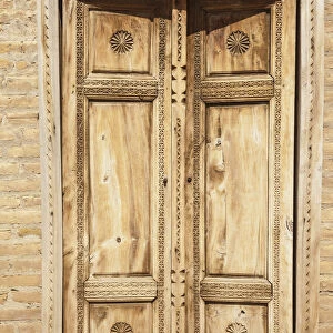 Old closed wooden doors, Dorut Tilovat Complex, Shakhrisabz, Uzbekistan