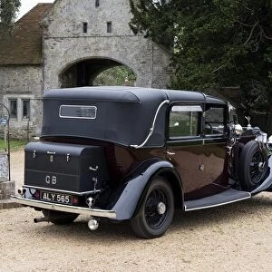 1933 Rolls - Royce Phantom II Sedanca de Ville. Barker body