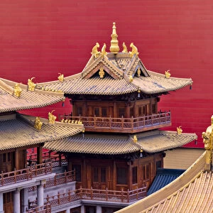 Architectural details of Jing an Temple, Shanghai, China