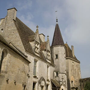 Chateauneuf de Chateauneuf-en-Auxois, Cote d Or, Burgundy, France