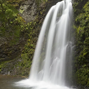 Fall Creek Falls, Oregon