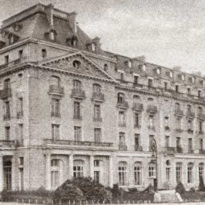 WORLD WAR I: HOTEL TRIANON. Exterior view of the Hotel Trianon where the Treaty