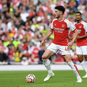 Arsenal's Declan Rice in Action Against Fulham in 2023-24 Premier League