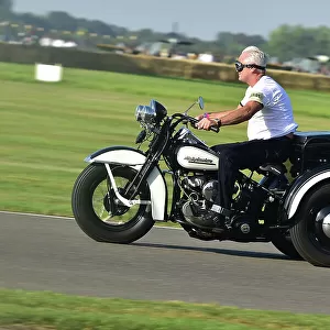 CM35 1803 Harley Davidson Trike