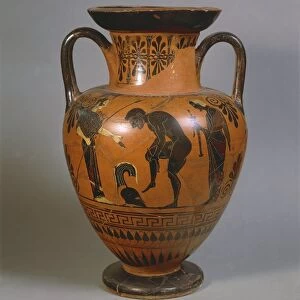 Attic amphora depicting heroes arming themselves