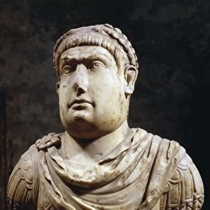 Bust of the Emperor Magnentius (Flavius Magnus Magnentius, circa 303-353 A. D. ), imperial age, marble