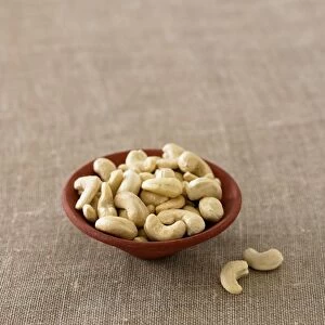 Cashew nuts in small bowl