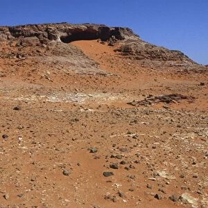 Egypt, Western desert or Libyan Desert, Gilf Kebir, prehistoric shelters